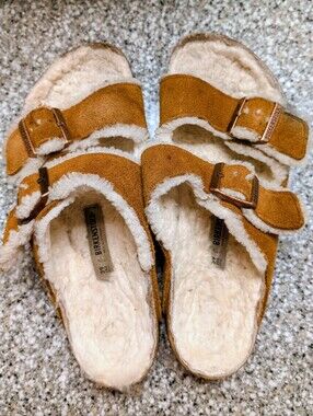 Birkenstocks With Shearling Sandals Women's Size 8-8.5